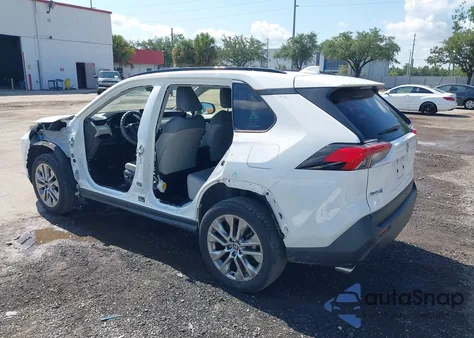 2020 Toyota Rav4 Xle Premium z USA, uszkodzony, nr VIN JTMC1RFV8LD521059